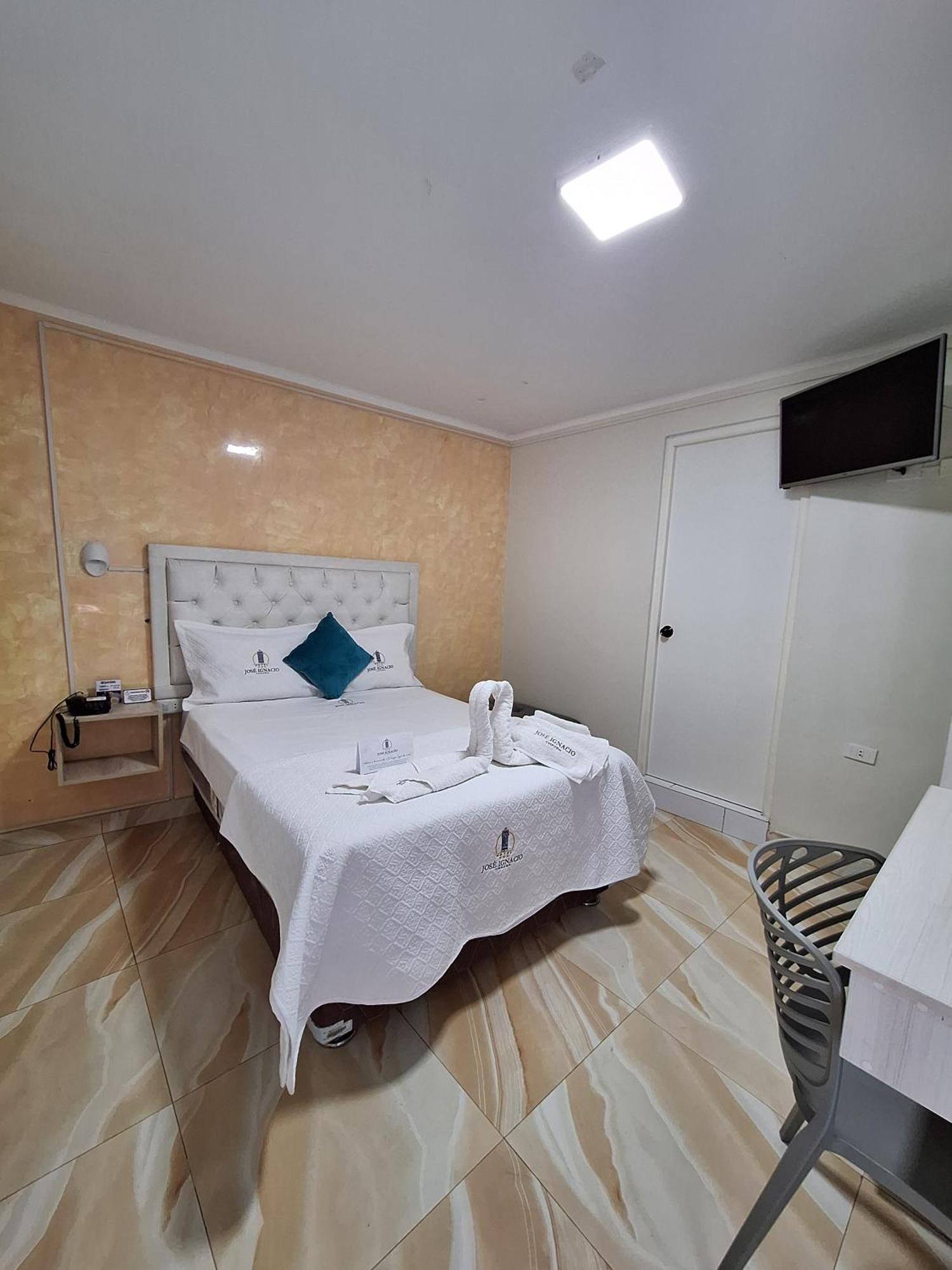 Hotel Jose Ignacio Chepen Ngoại thất bức ảnh