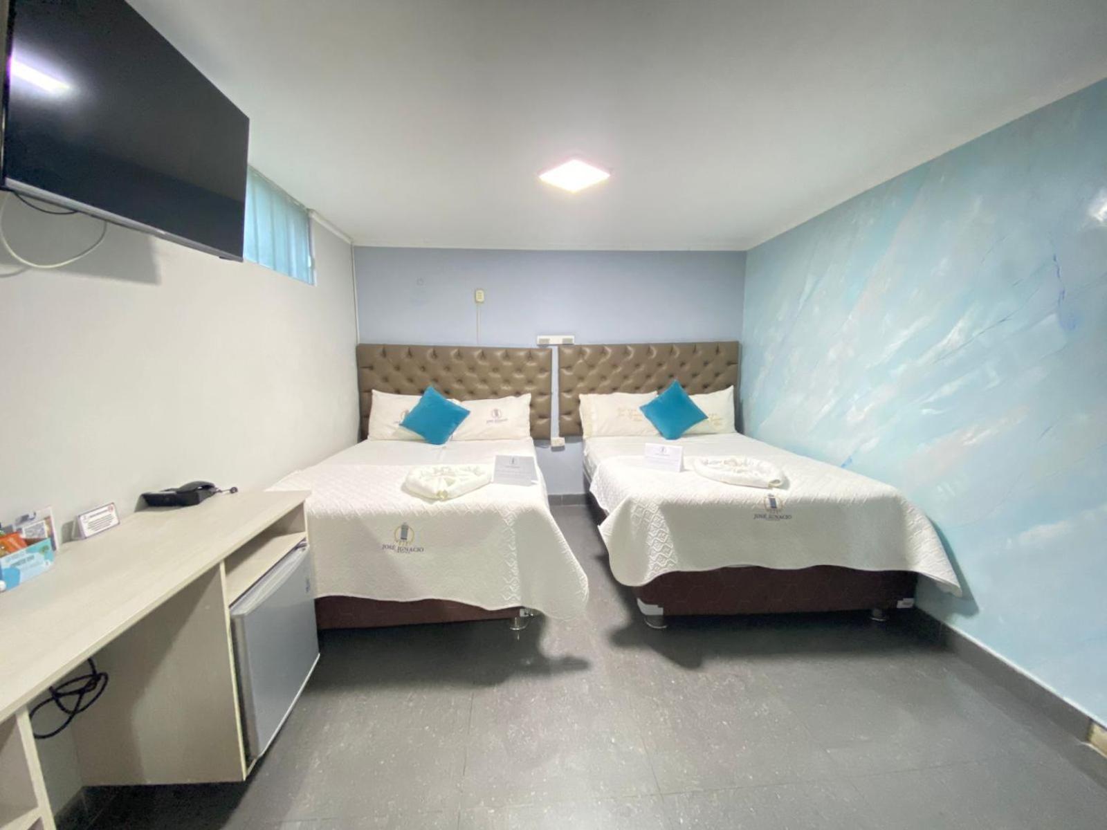 Hotel Jose Ignacio Chepen Ngoại thất bức ảnh